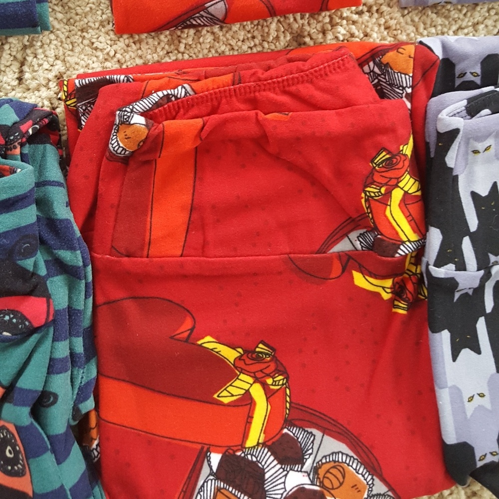 Mommy and Me Lularoe Leggings- Valentines